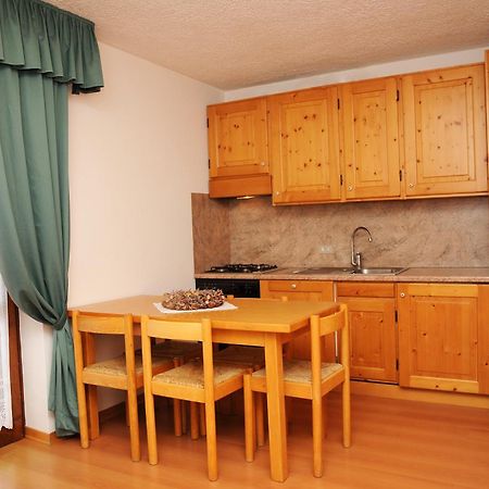 Residence Marisol Camere & Appartamenti - Mezzana Centre 외부 사진